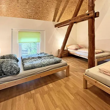 In Oberuckersee Ot With Kitchen * Melzow